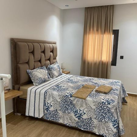 Appartement En M'Diq Centre Ville Pres De La Plage Eksteriør billede